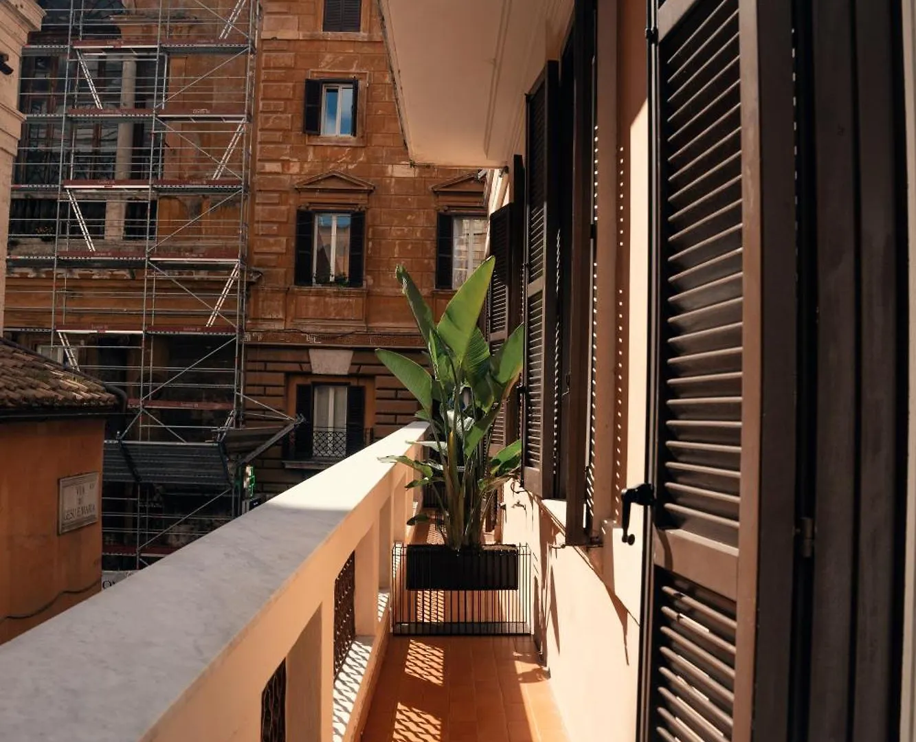 The Flow - Via Del Corso Rome Guest house